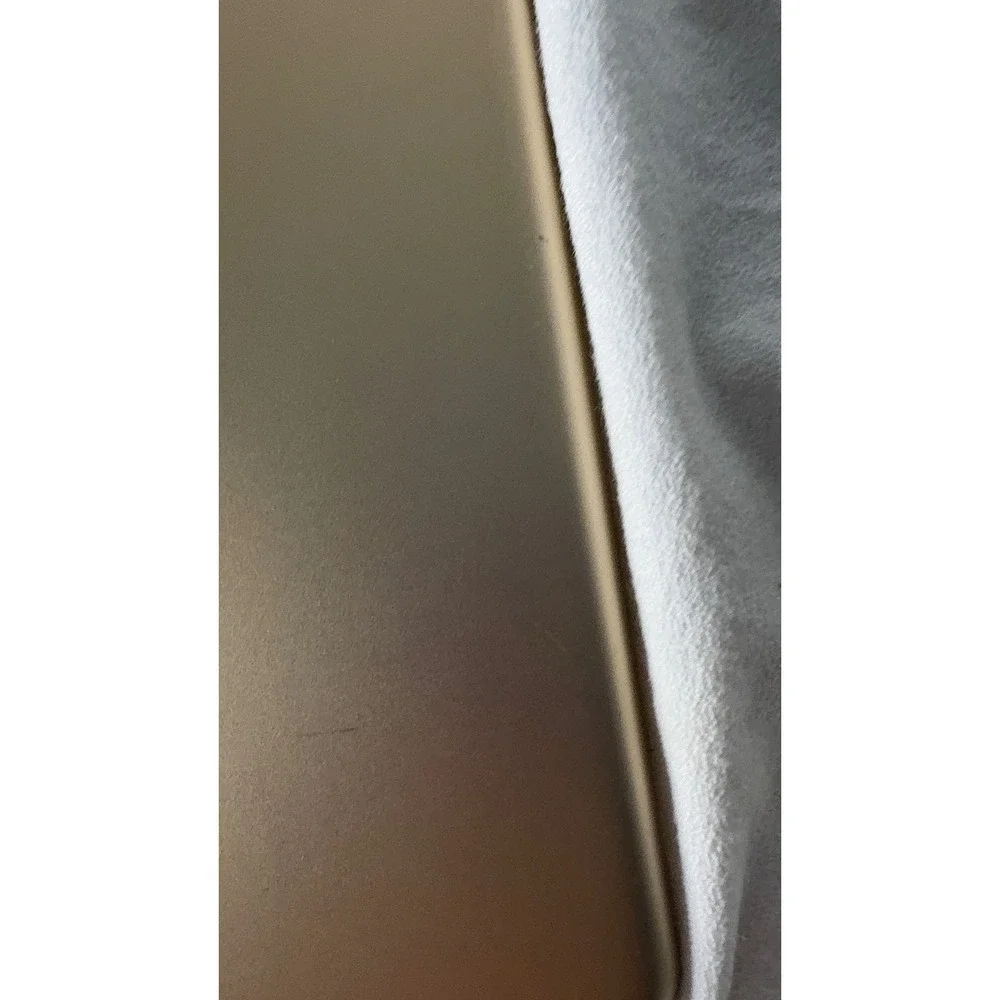 Apple Bundle MacBook A1181 Black 2007 & iPad A1395 16GB Silver Lot of 3 Tech